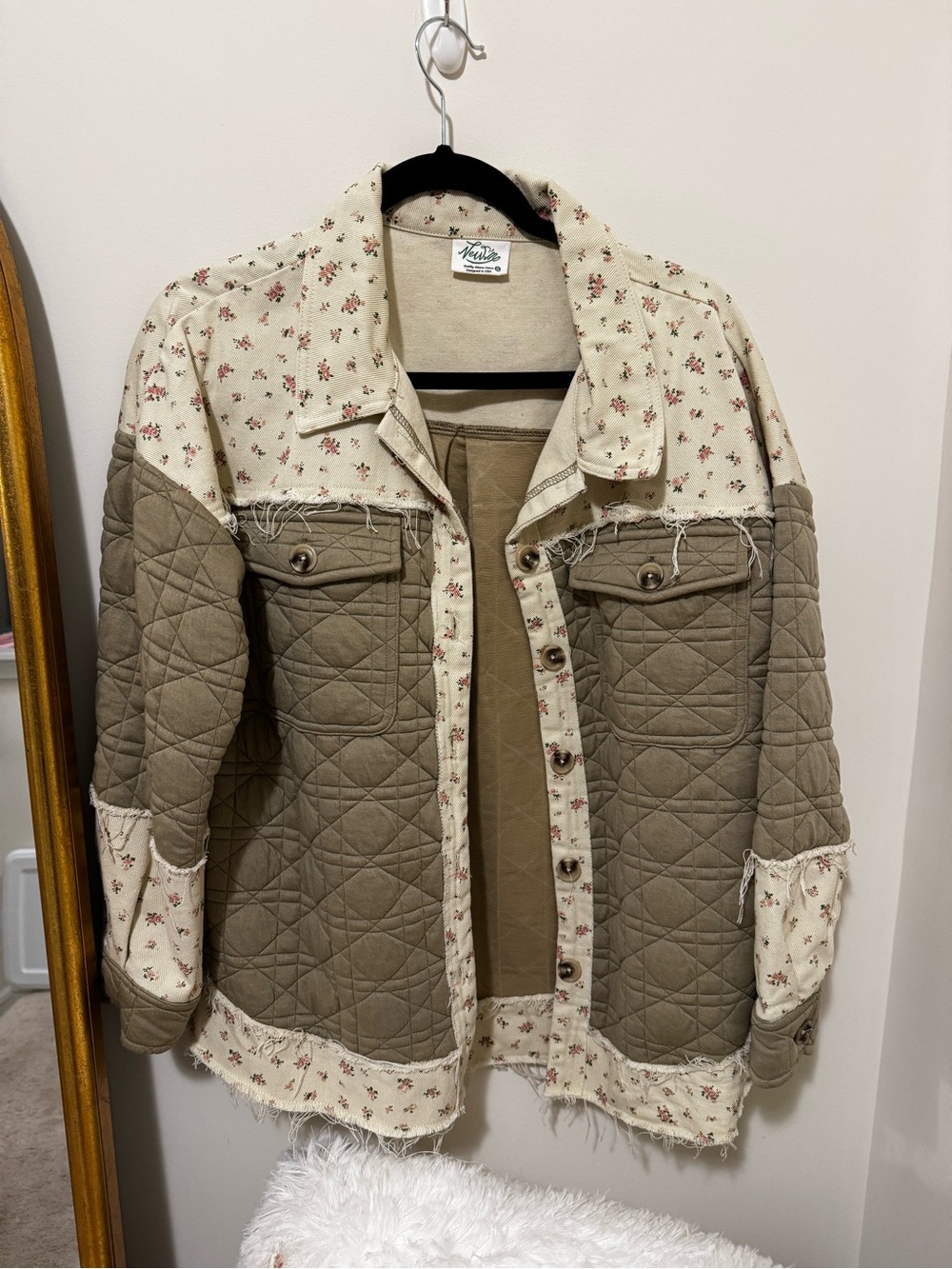 New in Quilted Mixed-Media Jacket floral, Olive and Cream